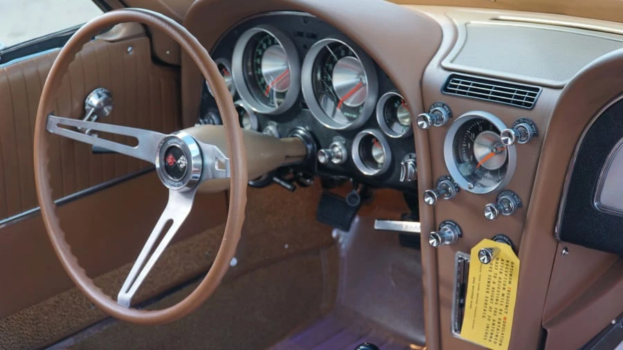 1963 Chevrolet Corvette C2 - Image 7 of 13