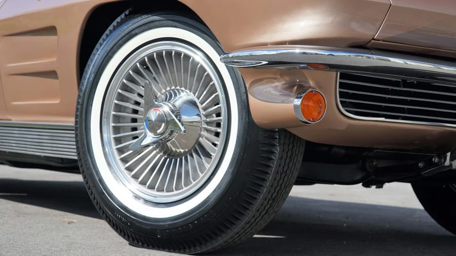 1963 Chevrolet Corvette C2 - Image 8 of 13