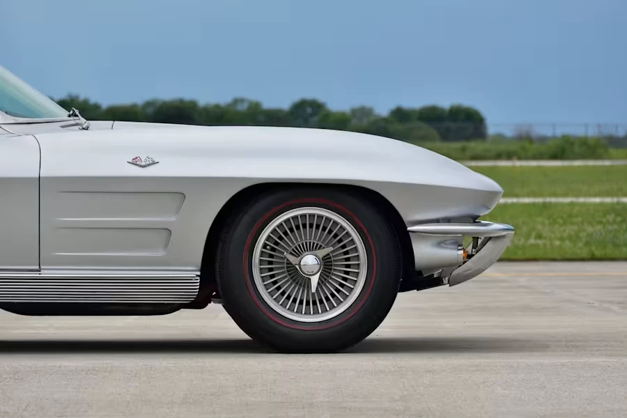 1963 Chevrolet Corvette C2 - Image 26 of 31