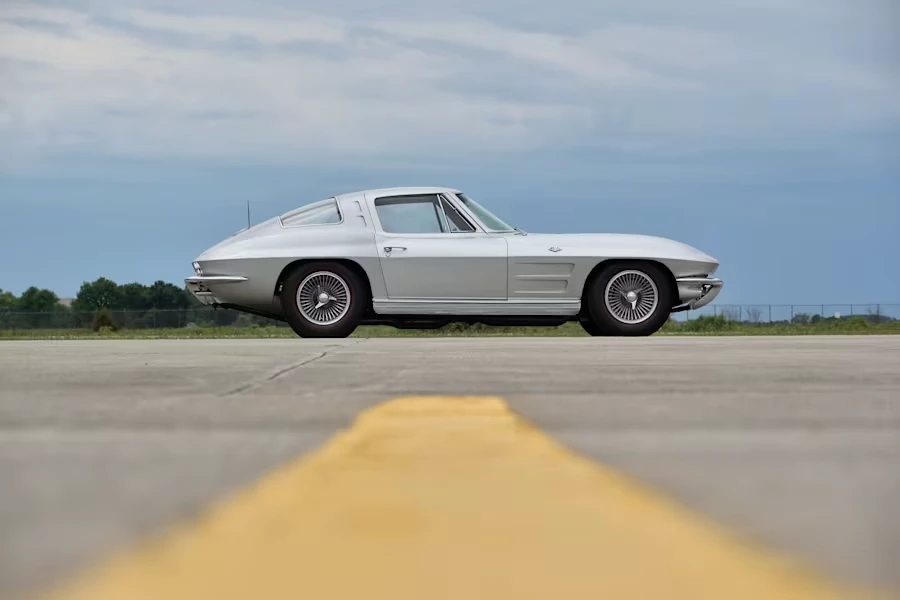 1963 Chevrolet Corvette C2 - Image 29 of 31