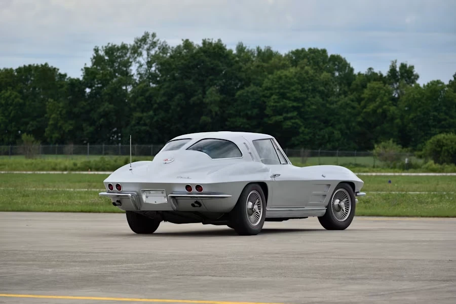1963 Chevrolet Corvette C2 - Image 27 of 31