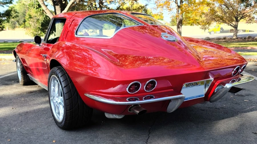 1963 Chevrolet Corvette C2 - Image 11 of 31