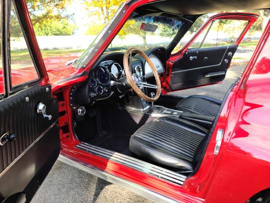 1963 Chevrolet Corvette C2 - Image 20 of 31