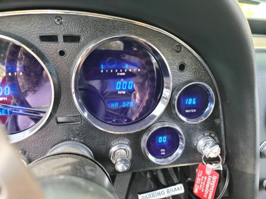 1963 Chevrolet Corvette C2 - Image 22 of 31