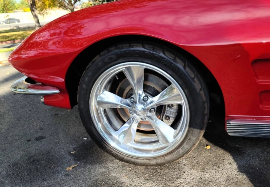 1963 Chevrolet Corvette C2 - Image 14 of 31