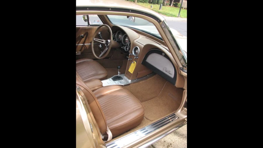 1963 Chevrolet Corvette C2 - Image 3 of 12