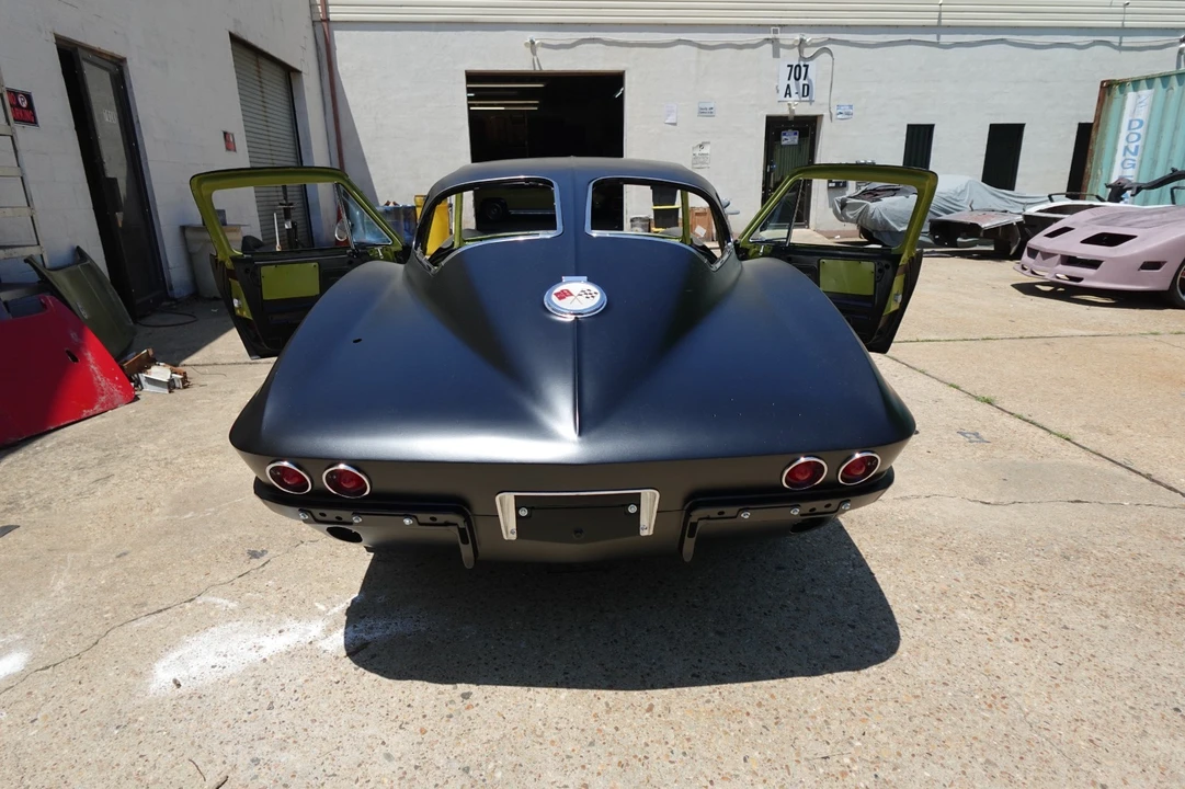 1963 Chevrolet Corvette C2 - Image 3 of 31