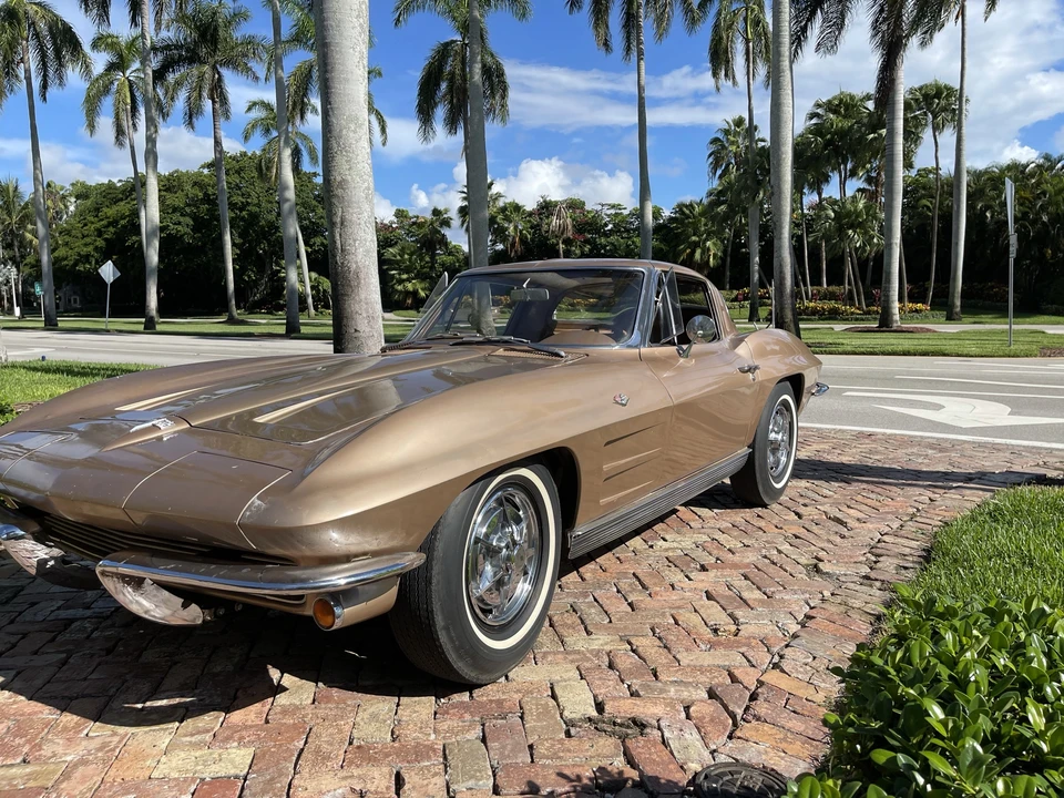 1963 Chevrolet Corvette C2 - Image 3 of 31