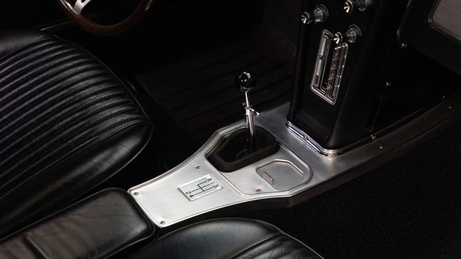 1963 Chevrolet Corvette C2 - Image 13 of 20