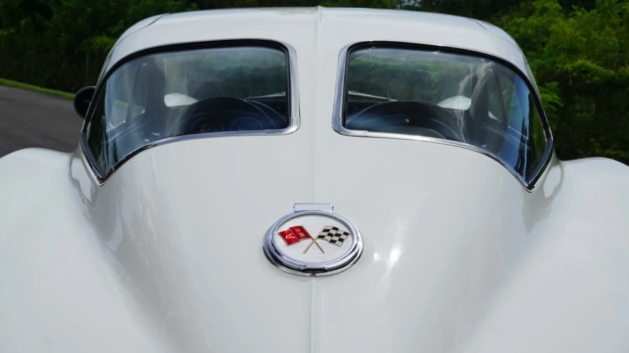 1963 Chevrolet Corvette C2 - Image 9 of 13