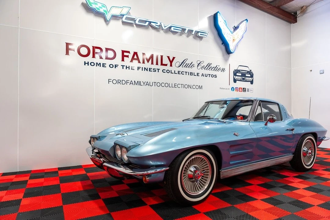 1963 Chevrolet Corvette C2 - Image 2 of 31
