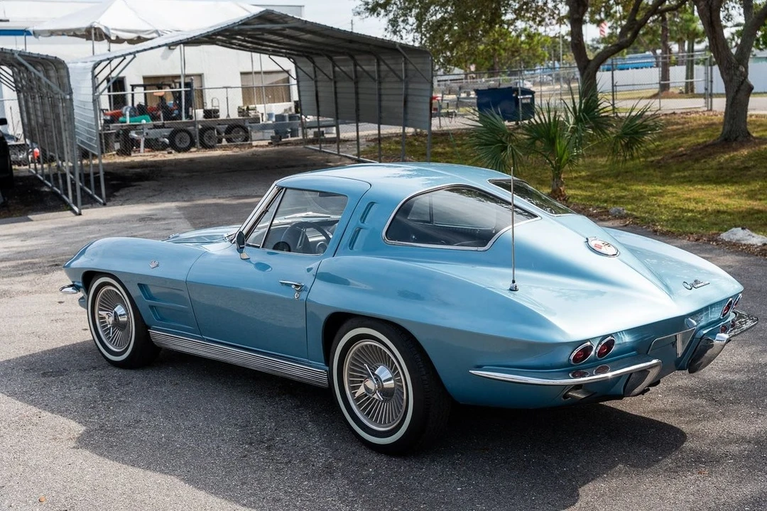 1963 Chevrolet Corvette C2 - Image 17 of 31