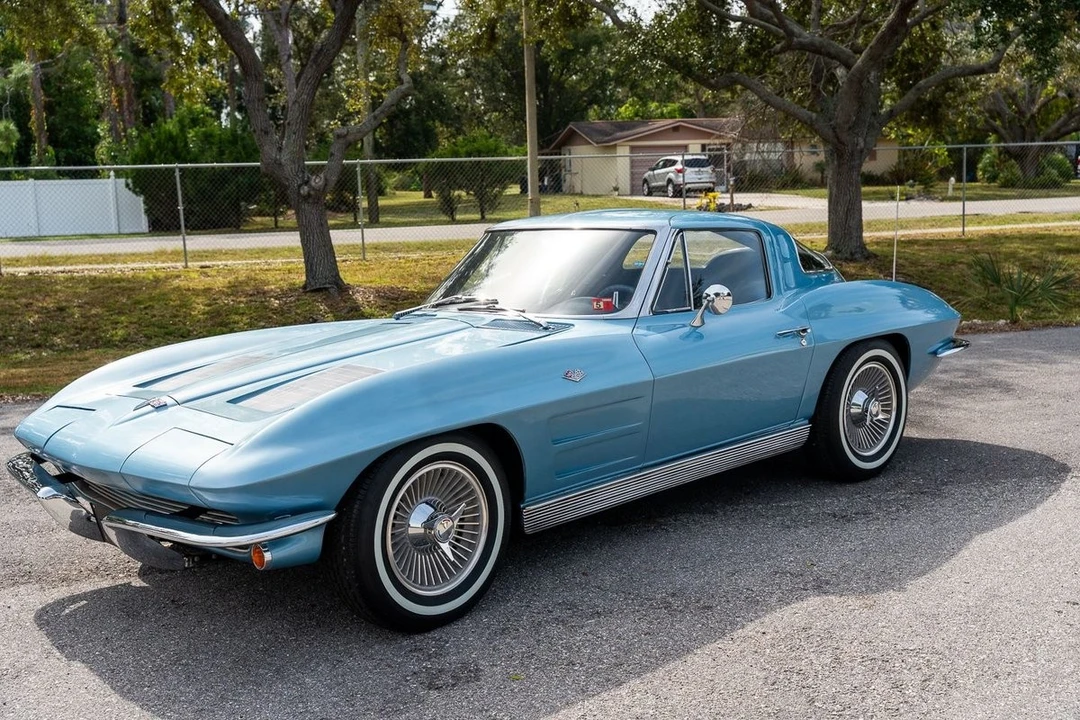 1963 Chevrolet Corvette C2 - Image 15 of 31