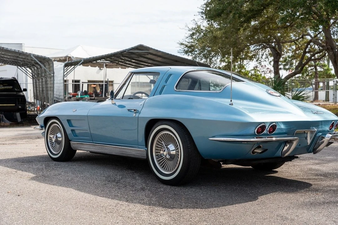 1963 Chevrolet Corvette C2 - Image 16 of 31