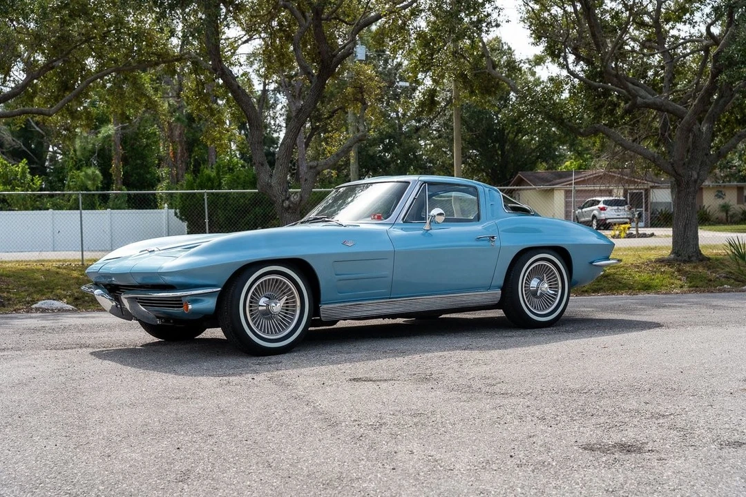 1963 Chevrolet Corvette C2 - Image 4 of 10