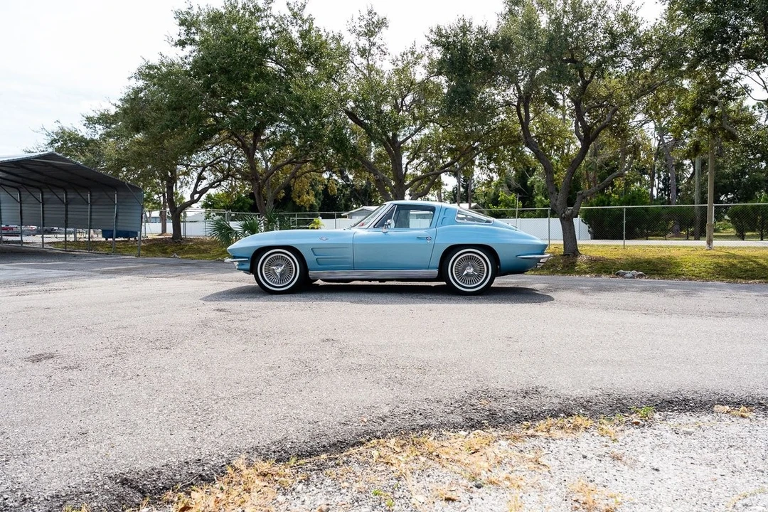 1963 Chevrolet Corvette C2 - Image 4 of 31