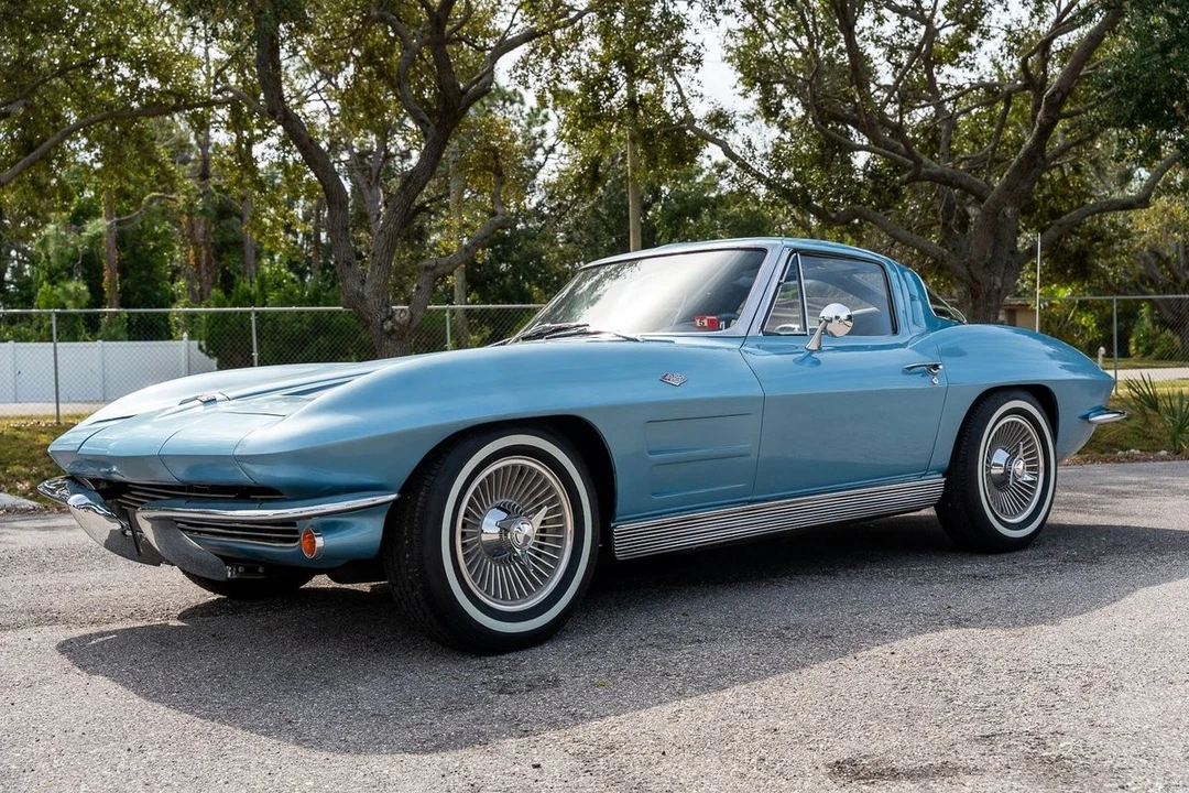 1963 Chevrolet Corvette C2 - Image 14 of 31