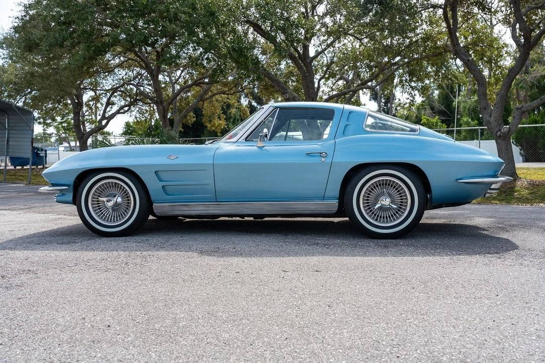 1963 Chevrolet Corvette C2 - Image 9 of 10
