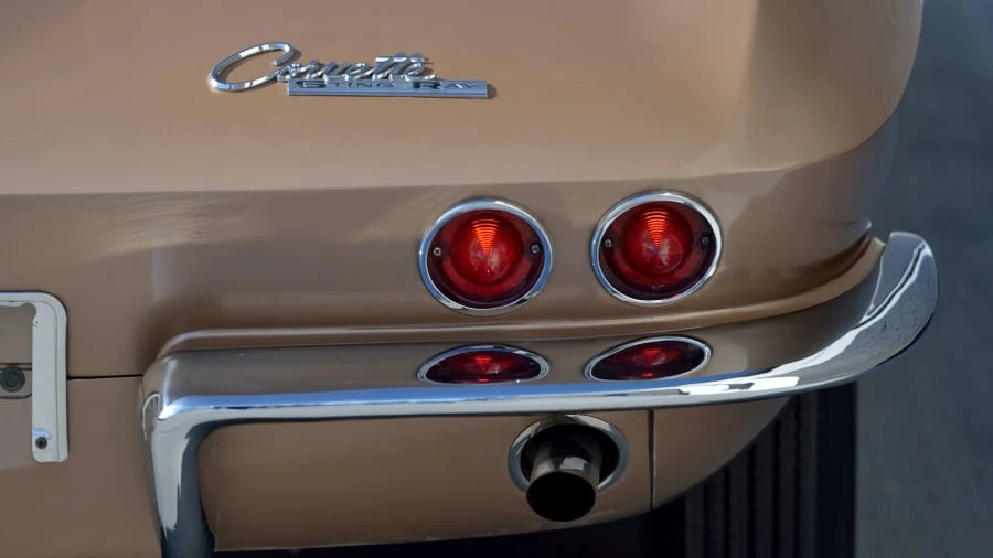 1963 Chevrolet Corvette C2 - Image 16 of 20