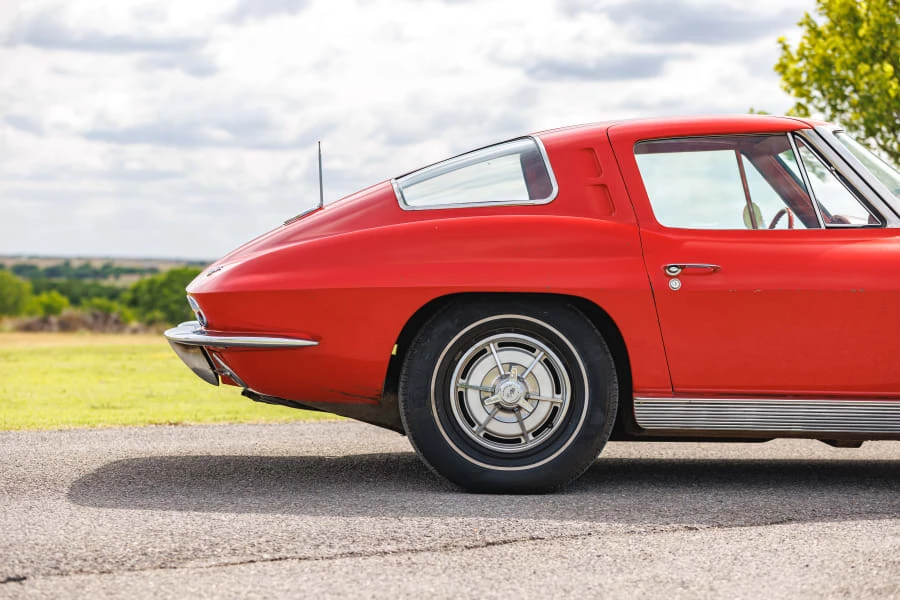1963 Chevrolet Corvette C2 - Image 30 of 31
