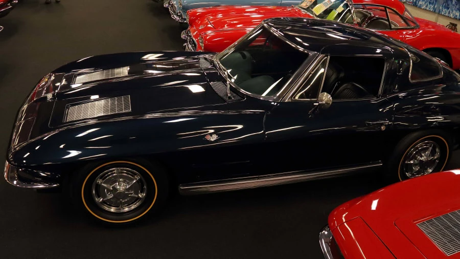 1963 Chevrolet Corvette C2 - Image 2 of 22