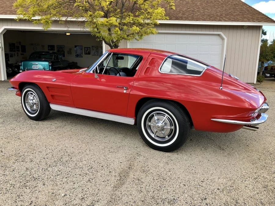 1963 Chevrolet Corvette C2 - Image 2 of 6