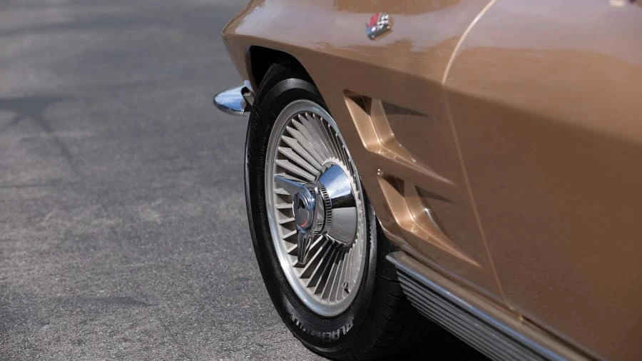 1963 Chevrolet Corvette C2 - Image 18 of 31