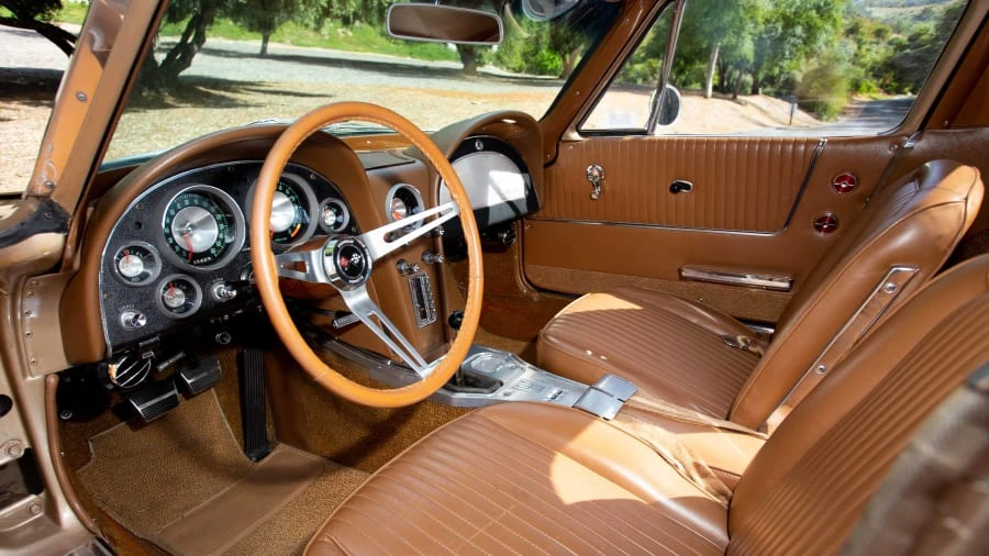 1963 Chevrolet Corvette C2 - Image 25 of 31