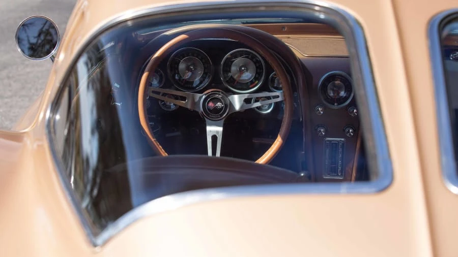 1963 Chevrolet Corvette C2 - Image 6 of 31
