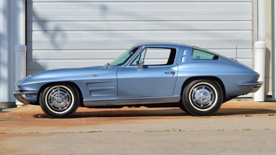 1963 Chevrolet Corvette C2 - Image 2 of 12