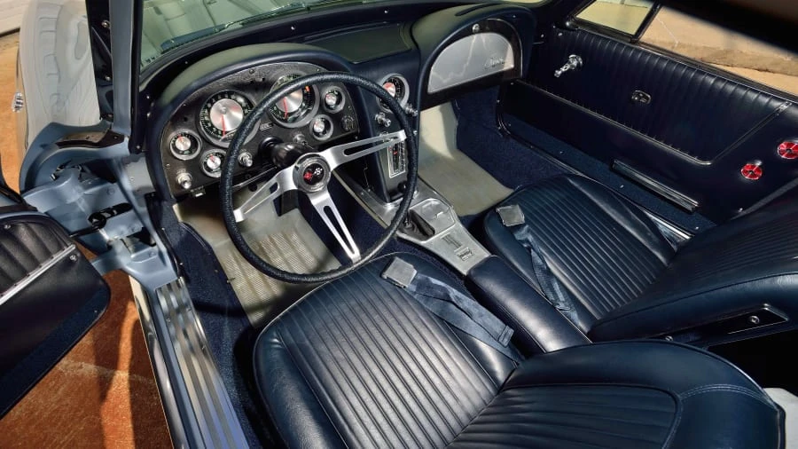 1963 Chevrolet Corvette C2 - Image 4 of 12