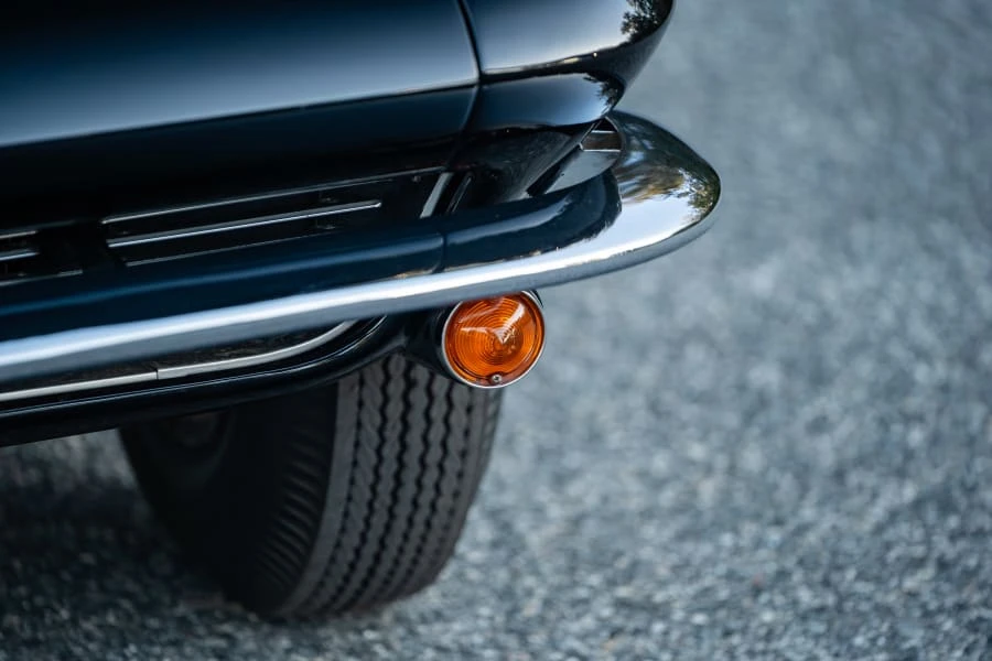1963 Chevrolet Corvette C2 - Image 12 of 31