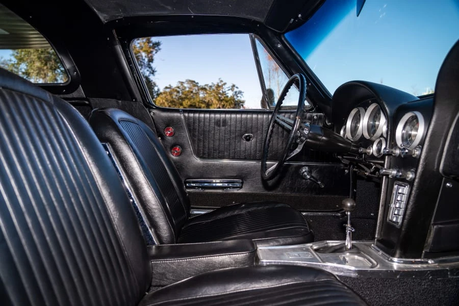 1963 Chevrolet Corvette C2 - Image 31 of 31