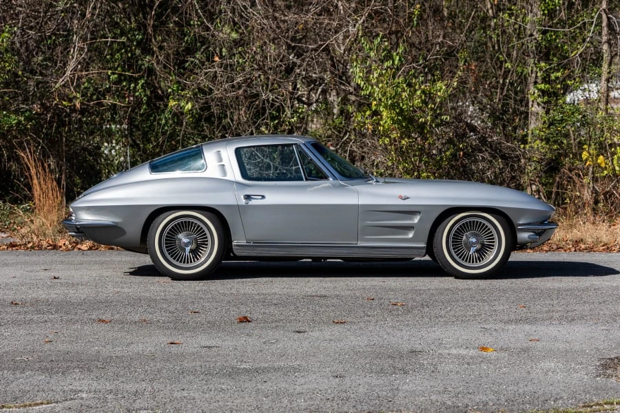 1963 Chevrolet Corvette C2 - Image 11 of 23