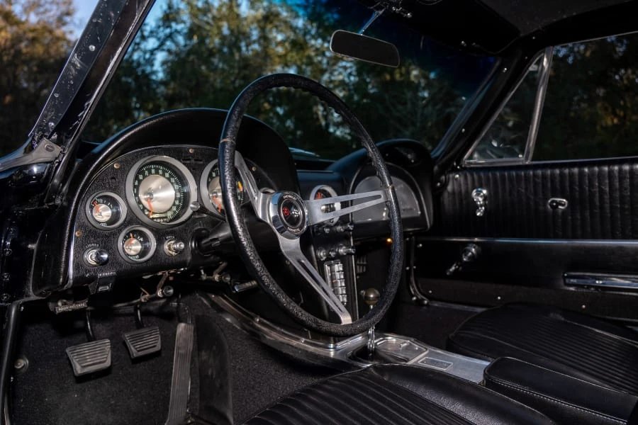 1963 Chevrolet Corvette C2 - Image 30 of 31