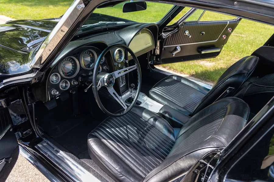1963 Chevrolet Corvette C2 - Image 18 of 29