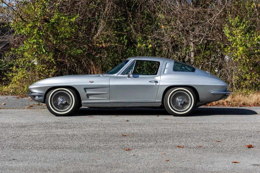 1963 Chevrolet Corvette C2 - Image 2 of 23