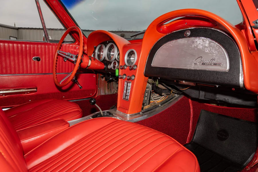 1963 Chevrolet Corvette C2 - Image 24 of 31
