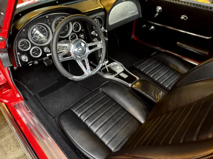 1963 Chevrolet Corvette C2 - Image 10 of 20