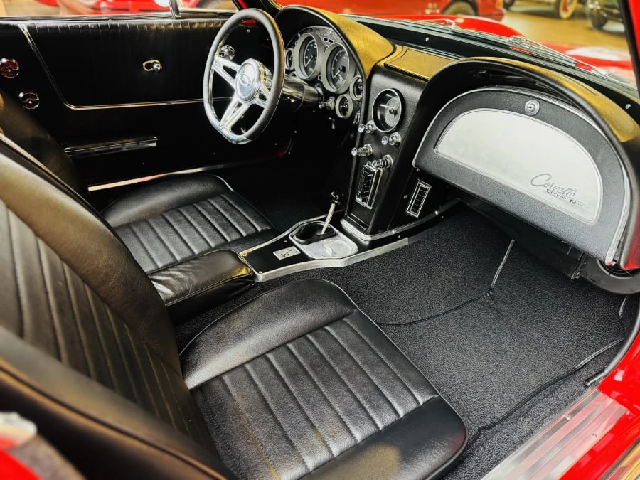 1963 Chevrolet Corvette C2 - Image 12 of 20