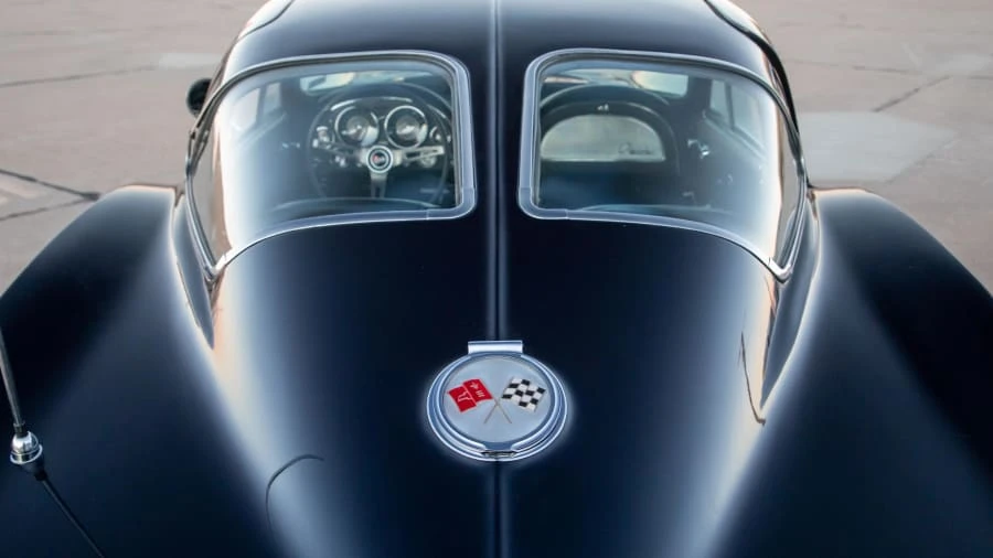 1963 Chevrolet Corvette C2 - Image 11 of 20