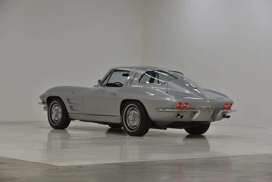 1963 Chevrolet Corvette C2 - Image 13 of 31
