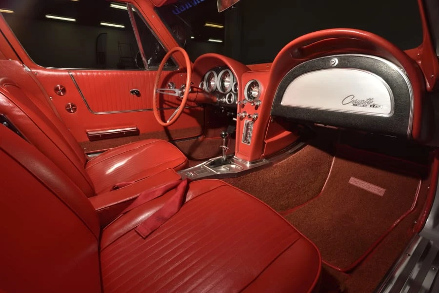 1963 Chevrolet Corvette C2 - Image 24 of 31