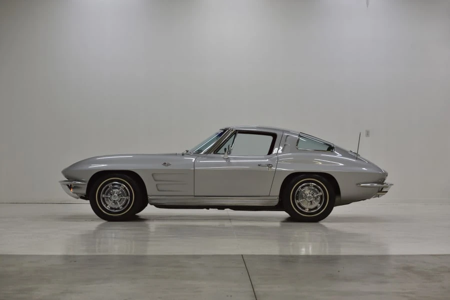 1963 Chevrolet Corvette C2 - Image 2 of 31