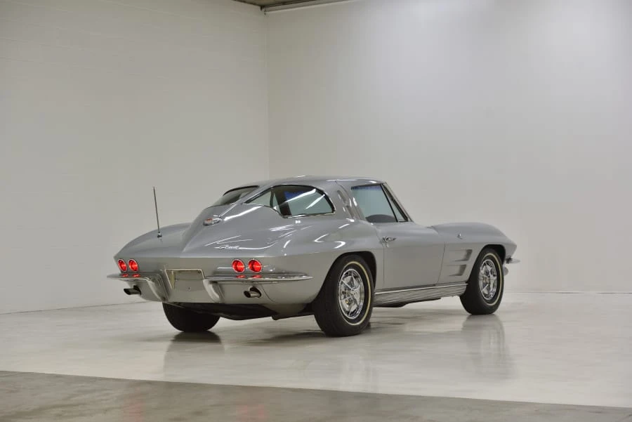 1963 Chevrolet Corvette C2 - Image 17 of 31