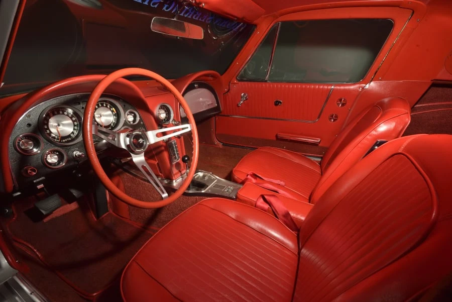 1963 Chevrolet Corvette C2 - Image 25 of 31
