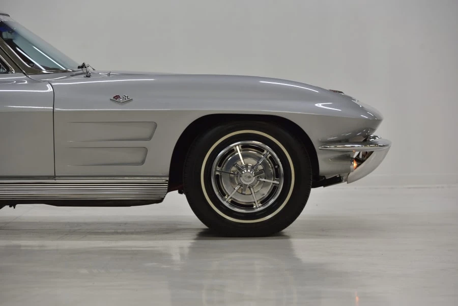 1963 Chevrolet Corvette C2 - Image 11 of 31