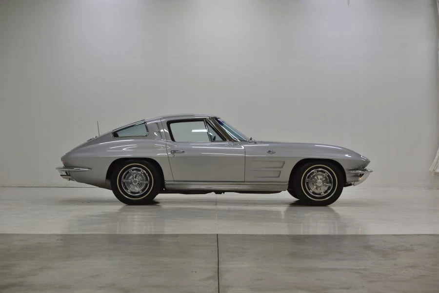 1963 Chevrolet Corvette C2 - Image 9 of 31