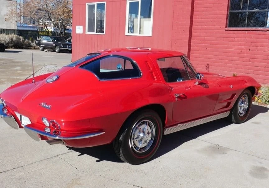 1963 Chevrolet Corvette C2 - Image 3 of 12