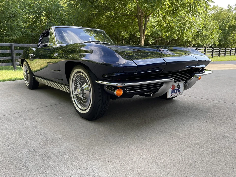 1963 Chevrolet Corvette C2 - Image 12 of 31